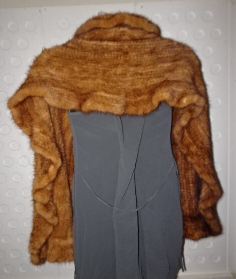 Genuine Knit Mink Fur Stole W/ Ruffles Shrug Shawl Wrap Hook Closure 68×15 S/O
