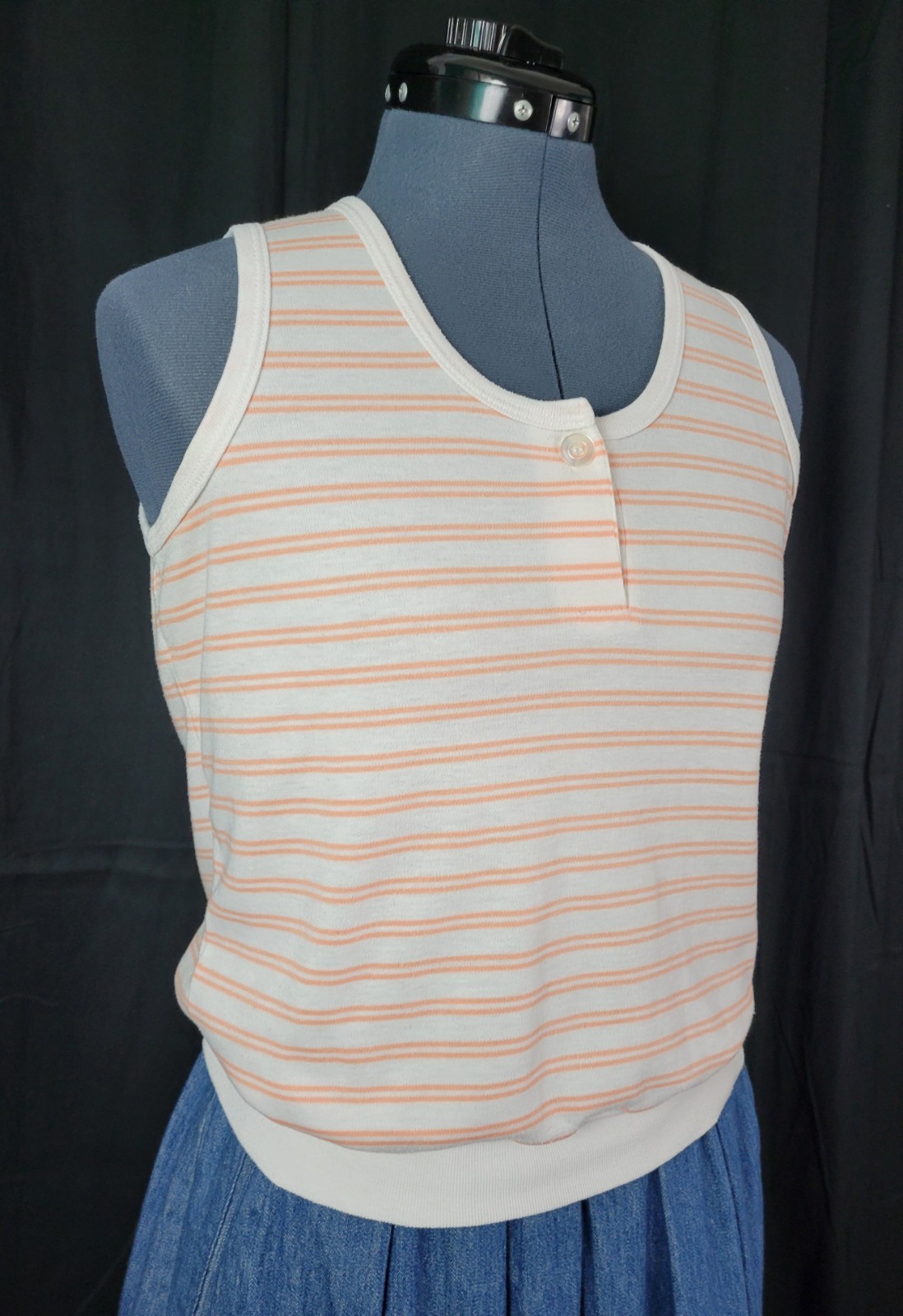 Vintage Objectives Cream Sleeveless Top w Peach Stripes Size Small