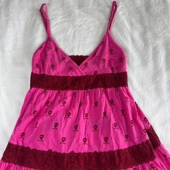 Victoria’s Secret PINK 2008 pink red lace puppy graphic logo babydoll dress Y2K