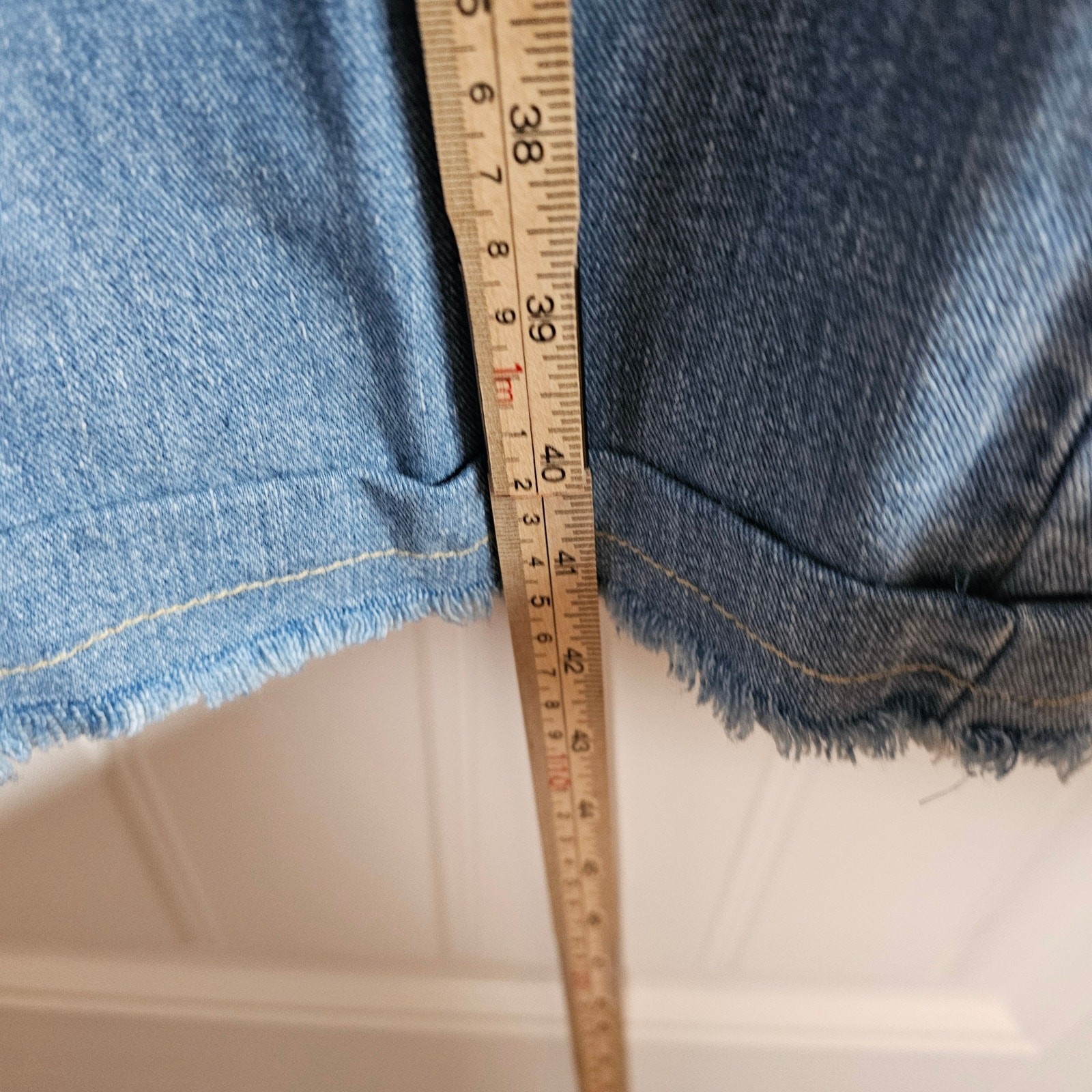 Democracy Vintage Beaded Jeans Women Size 14 Blue Y2K Cottage Boho Western Indie