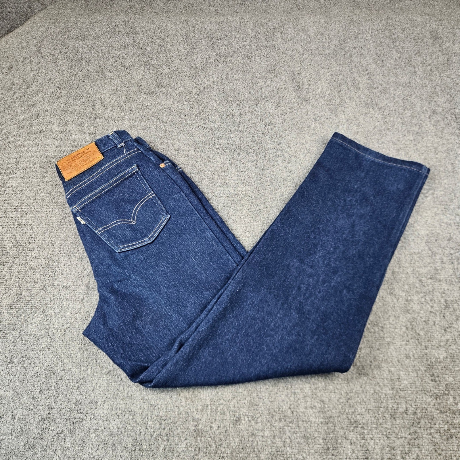 Rare Vintage Levi’s 18850-7017 White Tab Leather Patch Jeans W14 29×31