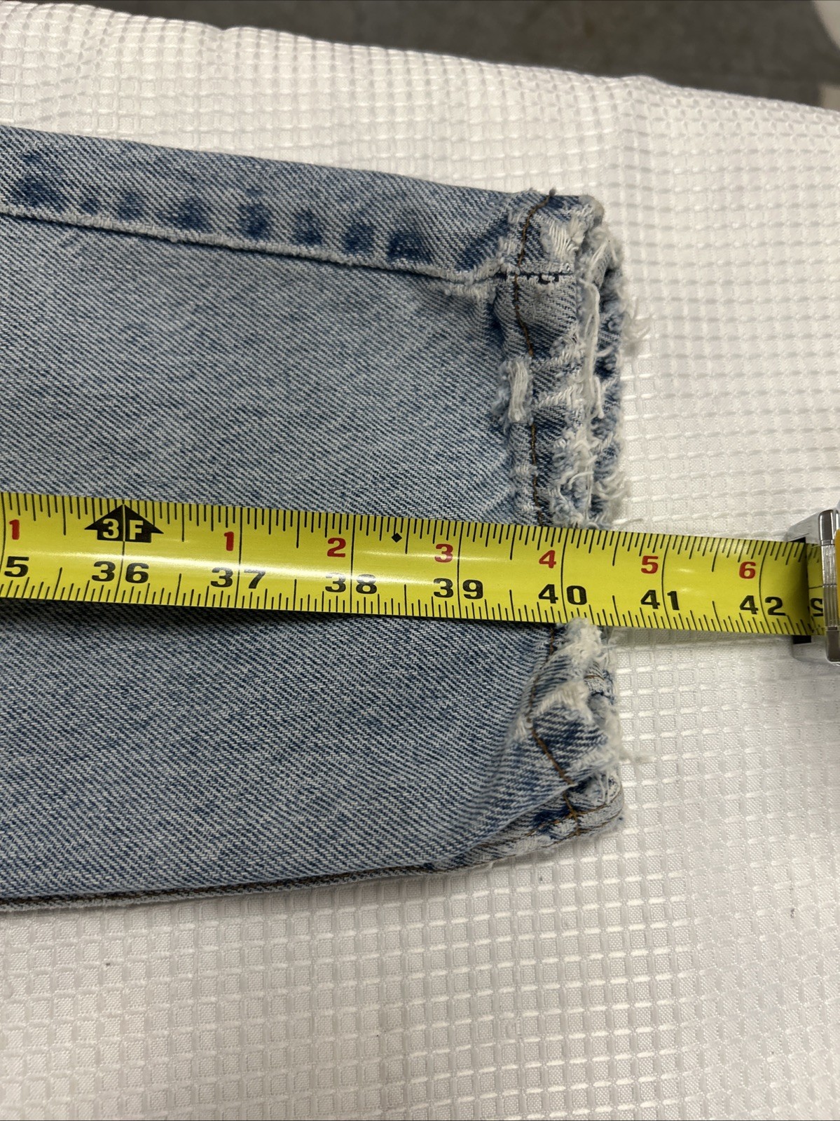 Vintage 90’s Levi’s 551 Relaxed Fit Jeans High Waist Mom Women’s Sz 8 Med