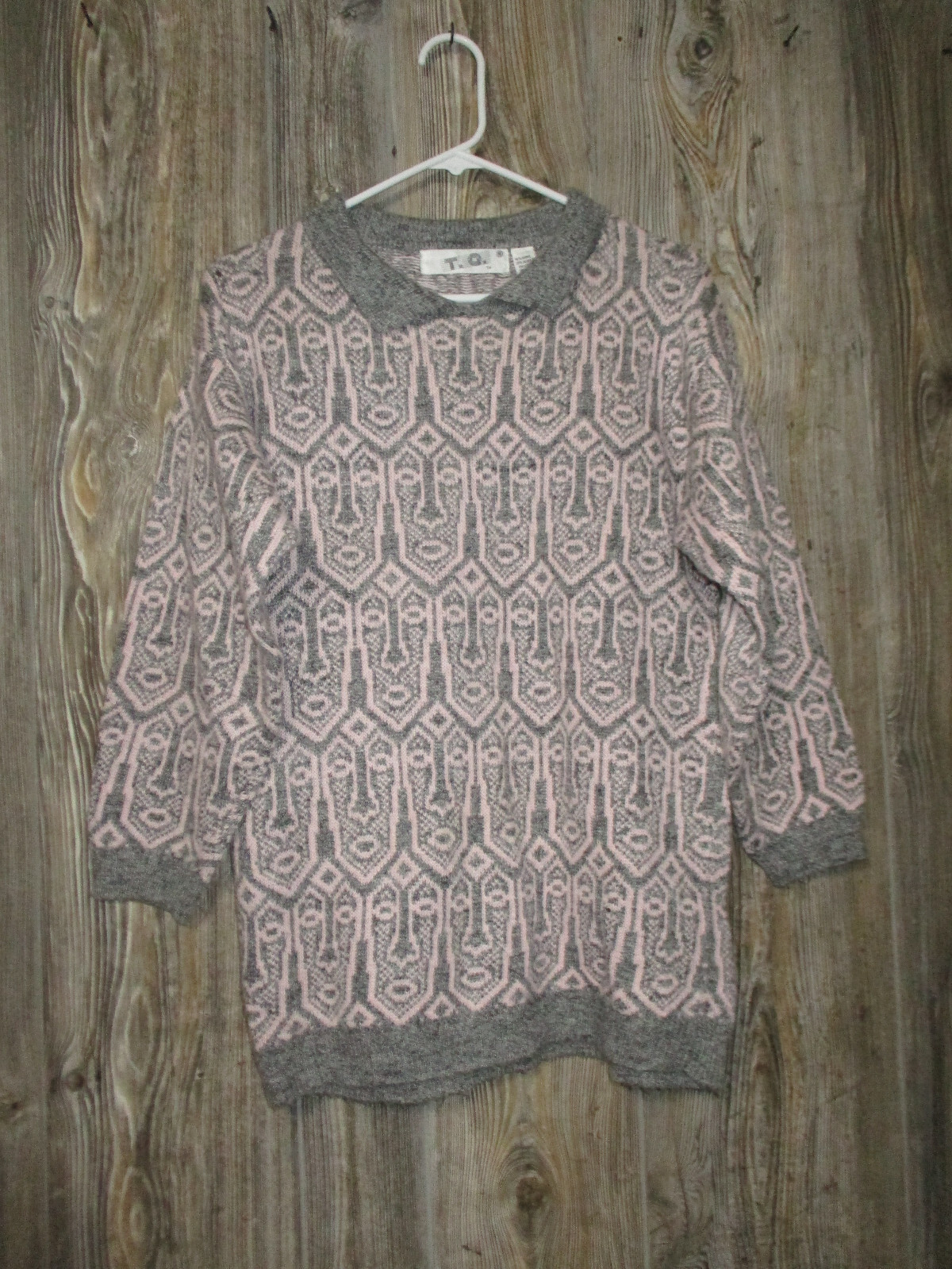 TQ Vintage Womens Sweater Sz Small Pink Gray Print 80s 90s Coastal Granny Tribal