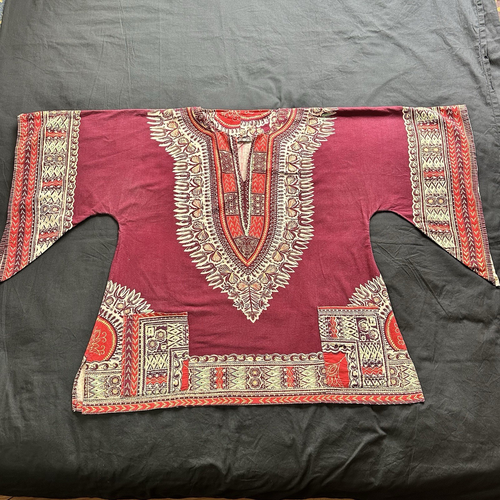 Vintage 70’s Dashiki Blouse. Kimono Sleeves. Traditional Tribal. Size M. Unisex.