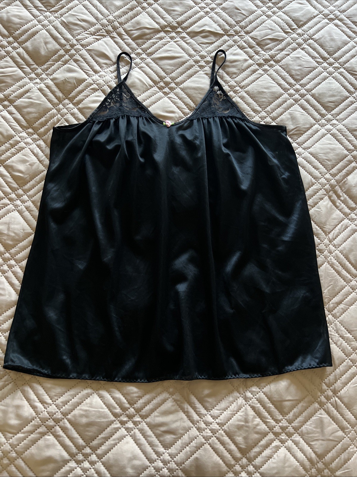 VTG UNDERCOVER WEAR The International Boutique CHEMISE NIGHTGOWN SZ S