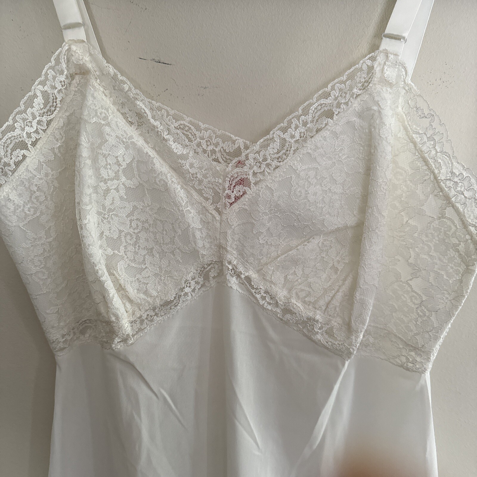 Vintage TRI-LIN Lingerie Nylon Lace Bodice Full Slip Size 34 Off White