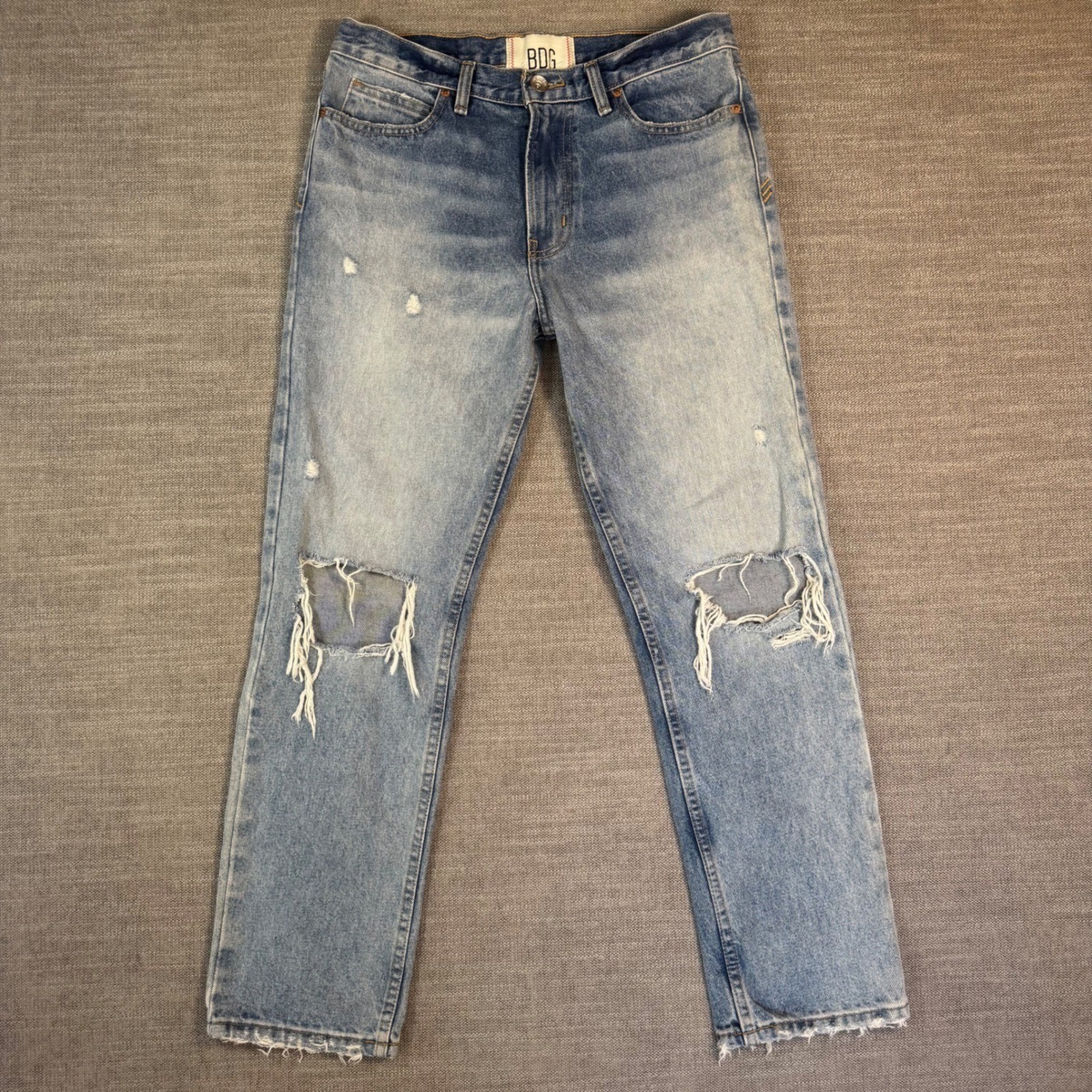 BDG Urban Outfitters Vintage Slim Fit Jeans 29/30 Light Wash Distressed Denim