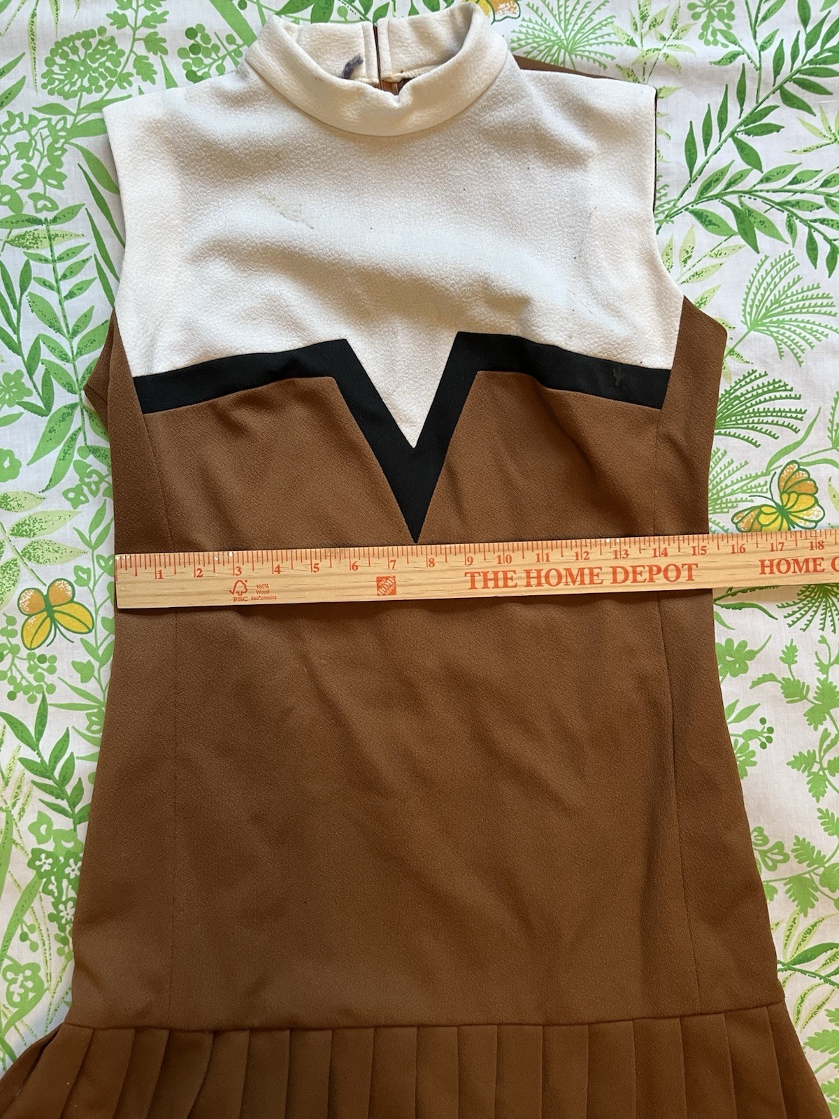 Vintage Empress Of Dallas Pleated Brown Cheerleader Sleeveless Dress, Medium