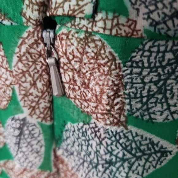 Vintage Union Dress Maker Green Leaf Print Pussy Bow A-Line Dress Short Sleeve