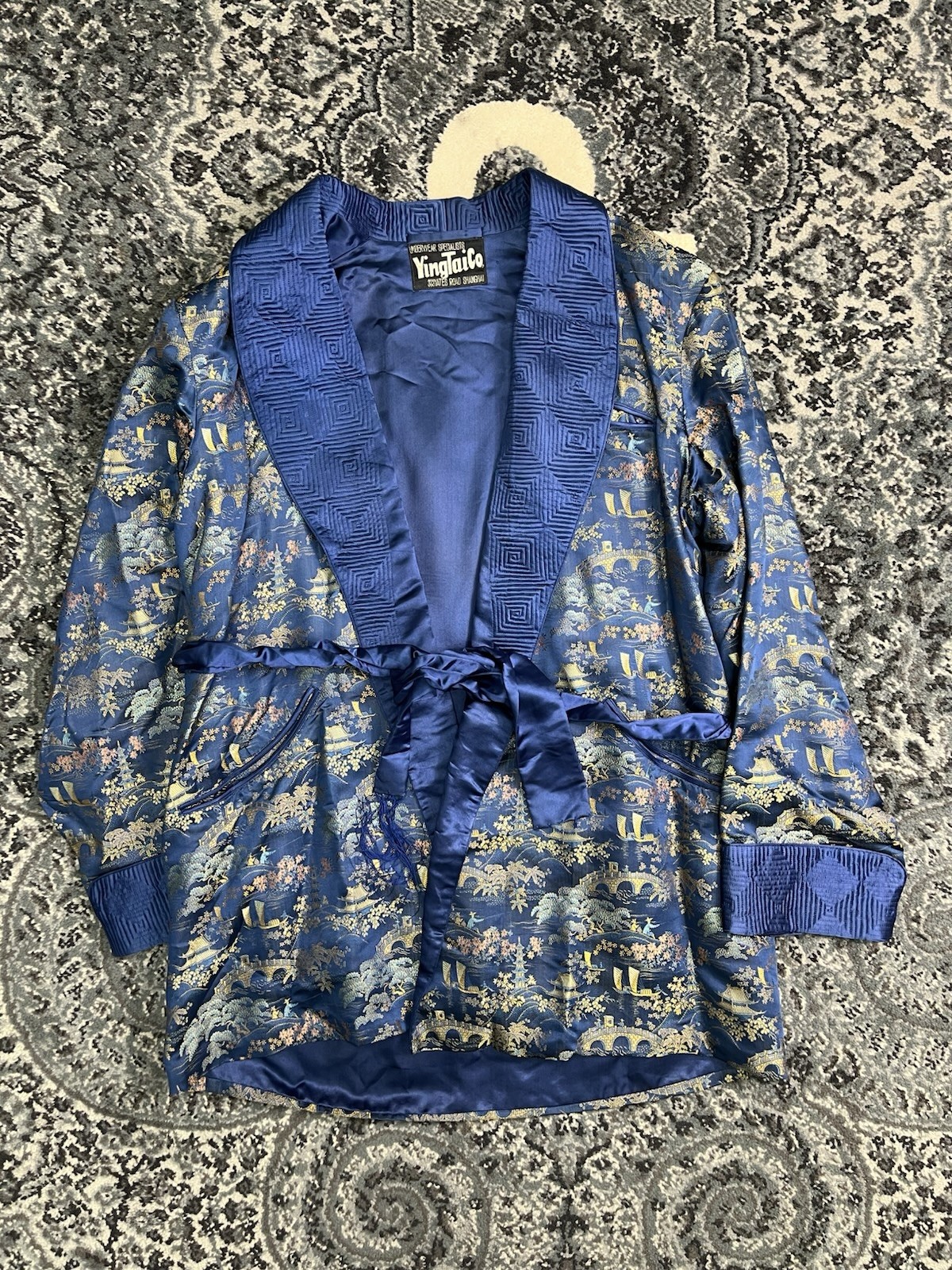 Vintage 1940s-50s Women Smoking Jacket Original Belt Satin Silk Brocade Japanese