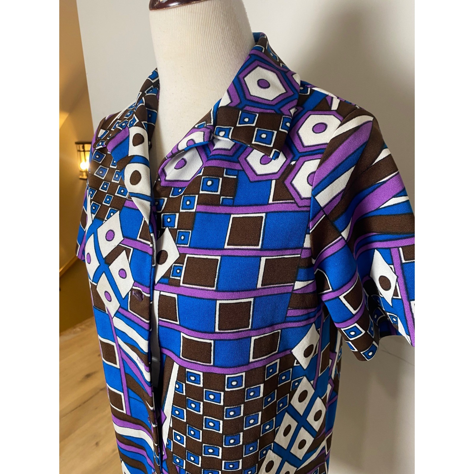 Vintage 60s Abstract Geometric Print Button Down Shirt Blue Purple Mod Top S/M