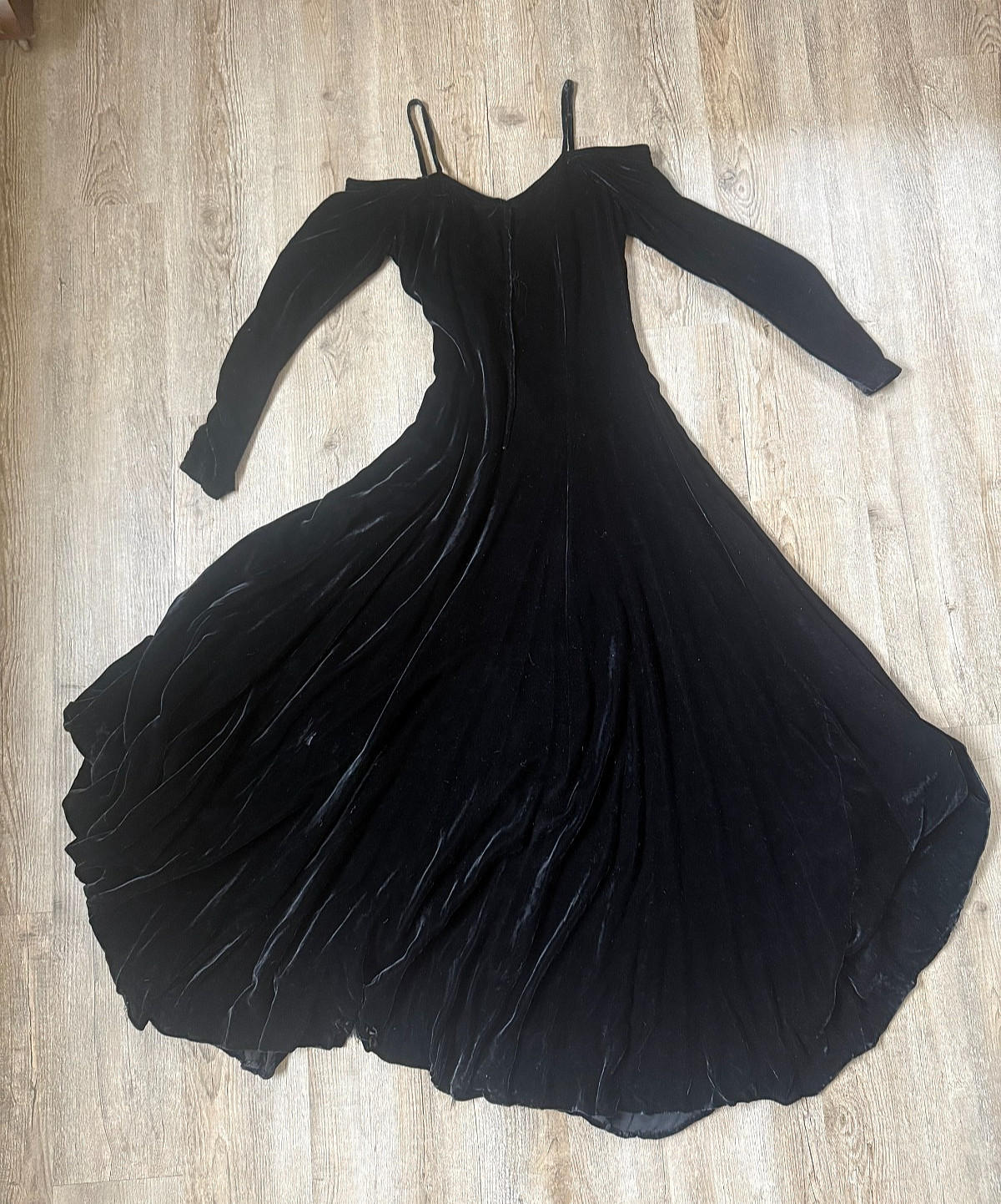Vintage Black Velvet Evening Dress