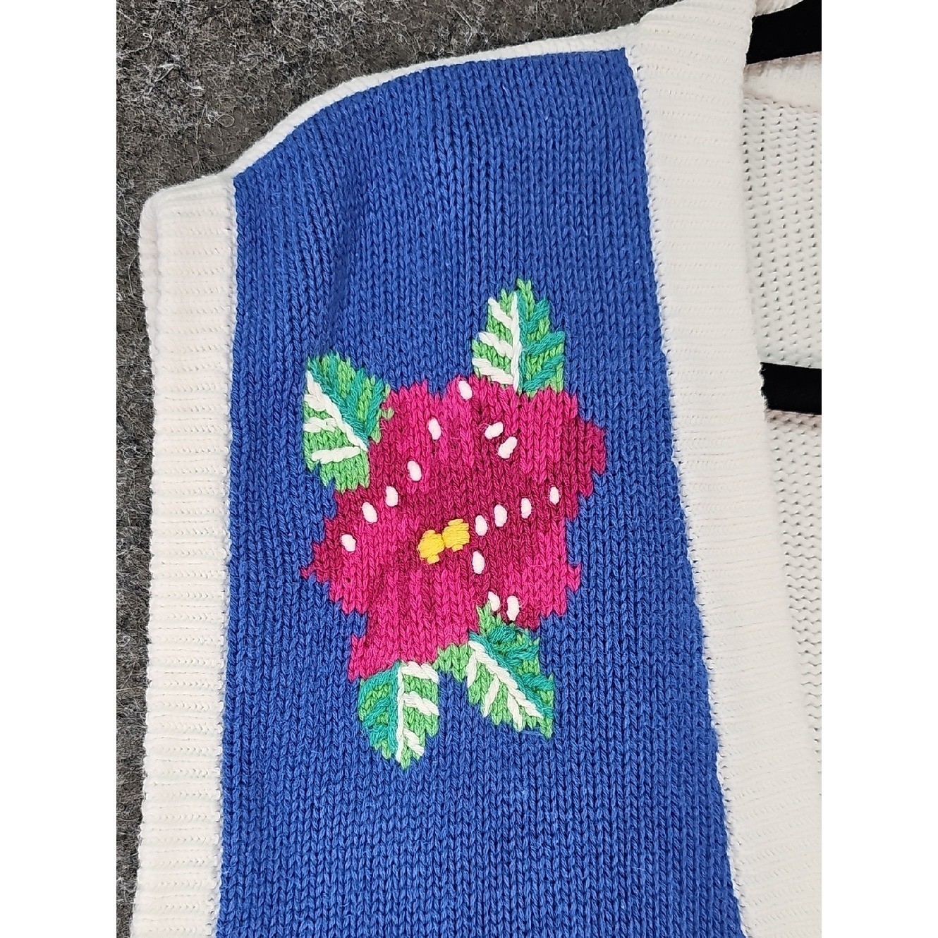 90s Koret Francisca Petites Oversized Tropical Embroidered Sweater Vest, Large