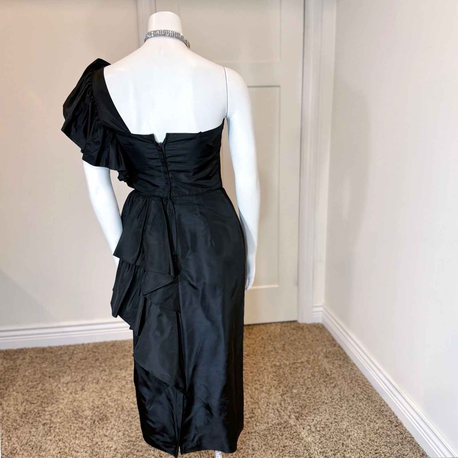Vintage 80’s RUFFLE PARTY DRESS w RHINESTONE BOW S Cocktail Black Midi Evening