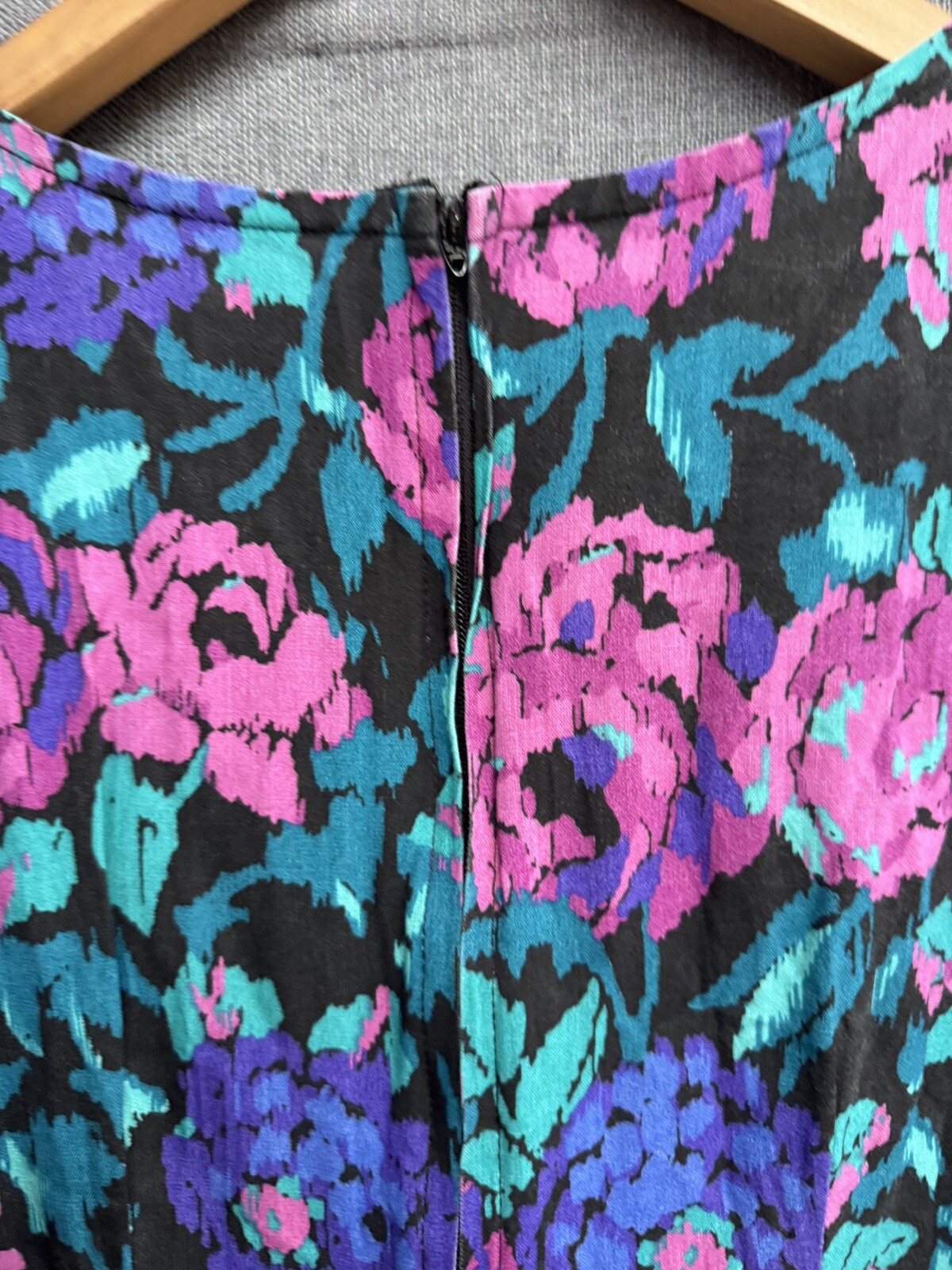 Rabbit Designs Sz 8 Vintage 80’s 90’s USA Jumpsuit Romper Floral Pink Purple