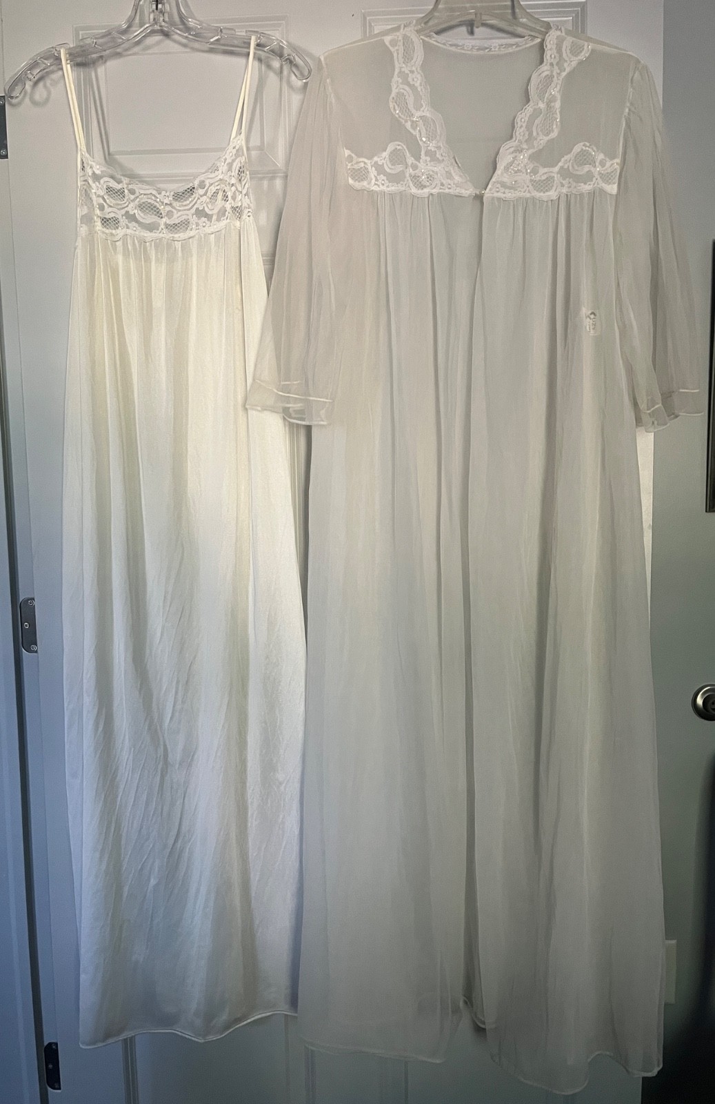 Vtg Suzy Star Boutique WHITE With Sequin Nylon PEIGNOIR Robe/Nightgown Set Large