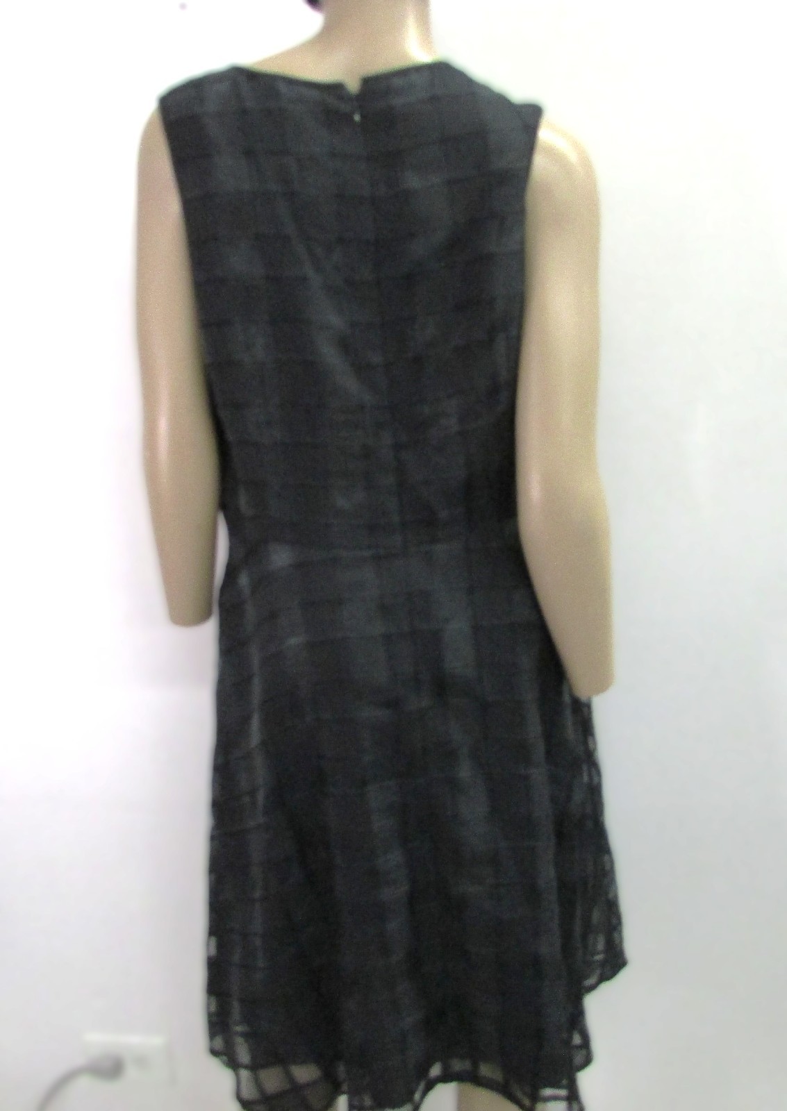 The Limited Vintage Sleeveless Black Dress Size 12 Tall