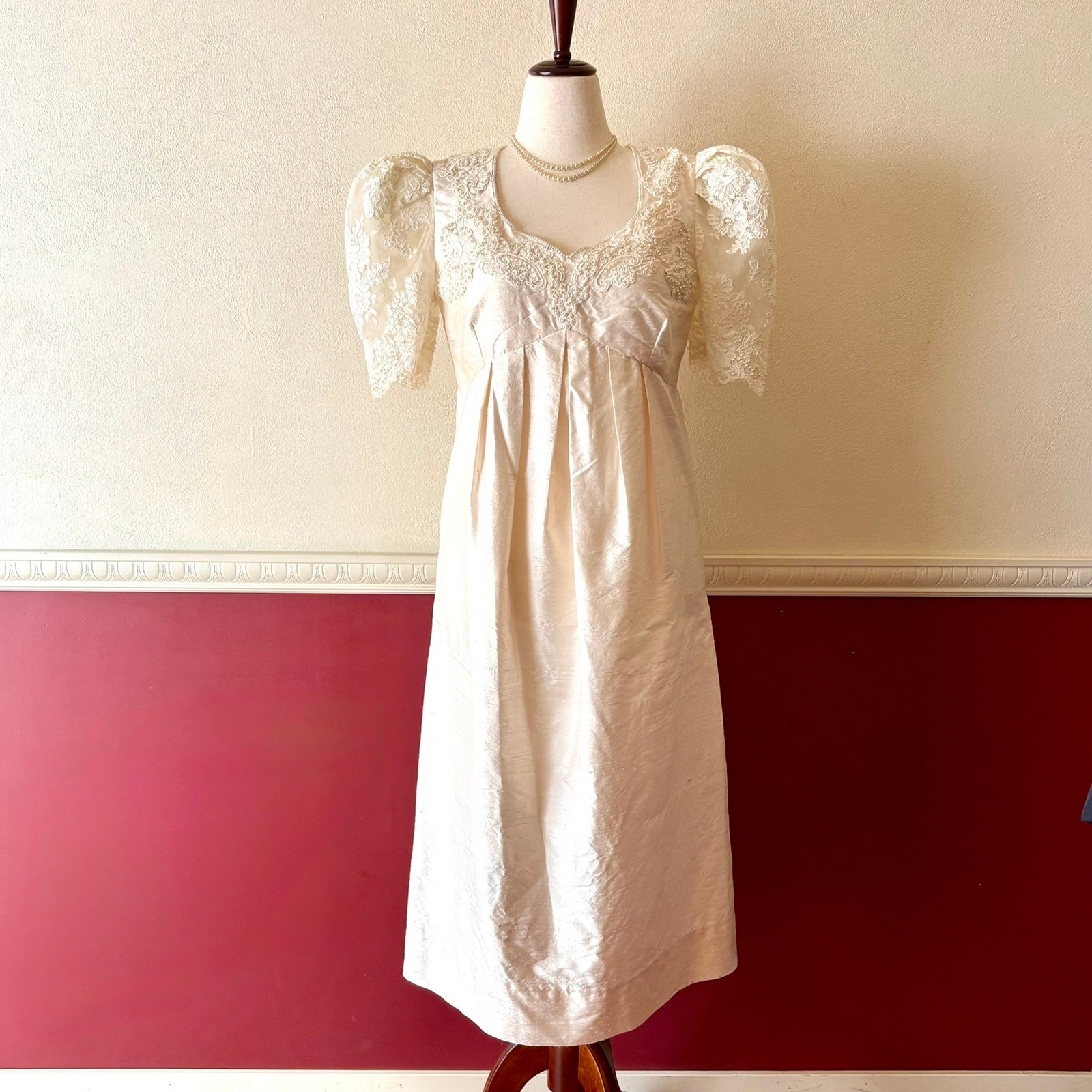 Vintage 70s Handmade Beaded Lace & Silk Cream Wedding Dress Empire Waist Size 12