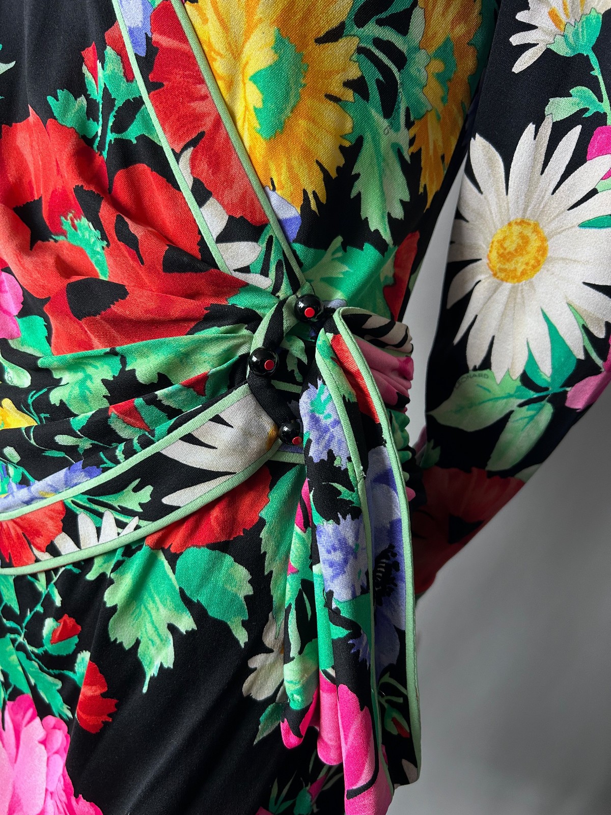 Leonard Paris 1990s Floral Print Jersey Wrap Dress Bergdof Goodman sz 8 France