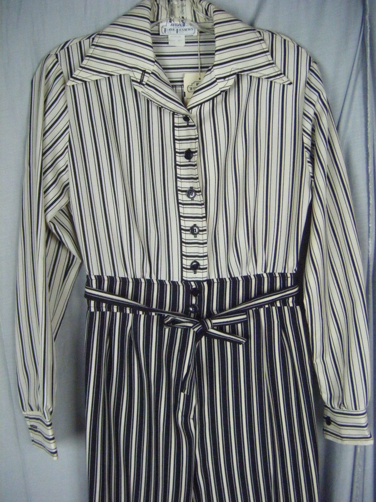 RAVES REVIEW BY APPLAUSE Vtg 70s Ivory Blk Stripes jumpsuit w/Tag- Bust 37/XS-S