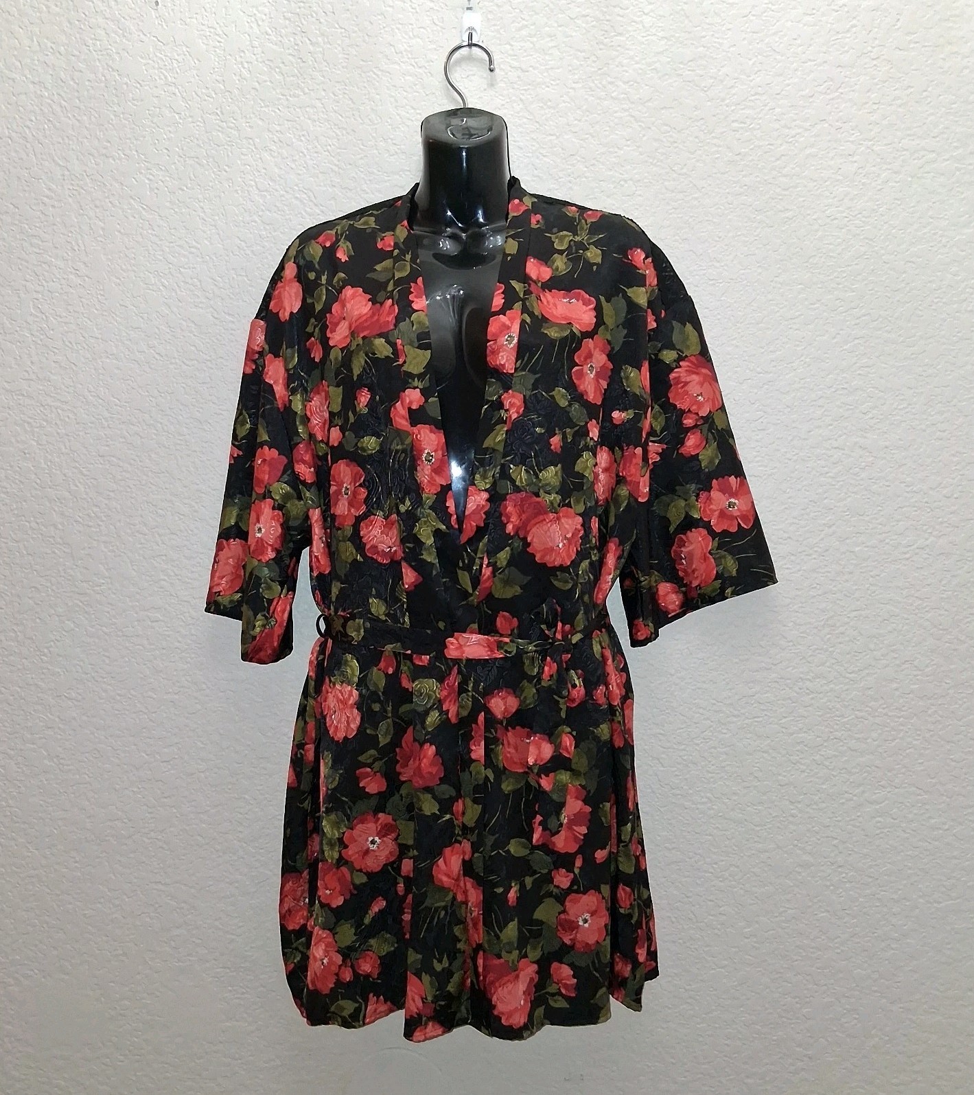 Vintage FRENCH MAID Red Floral Robe ROBE One Size 1960’s LACE Lingerie Cottage