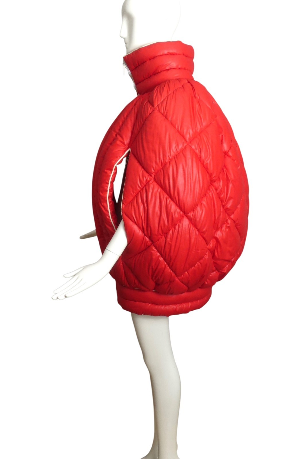 PIERRE CARDIN (HAUTE COUTURE)- 1980s Red Rounded Puffer Coat, Size 6