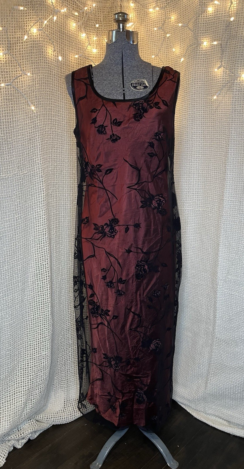Vtg Black & Red Mesh Lace Overlay Long Dress Embroidered Roses Goth 90s 14 L