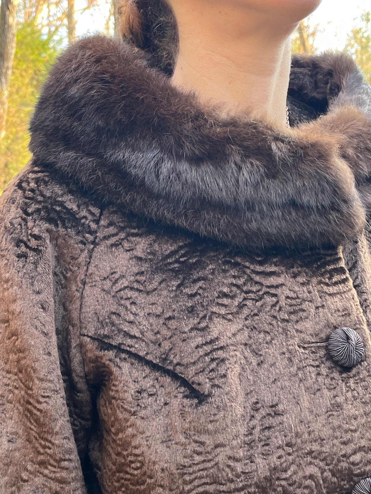 Vintage „Ethical Fur” Jacket by City Fur Co., Real Fur Collar & Cool Buttons