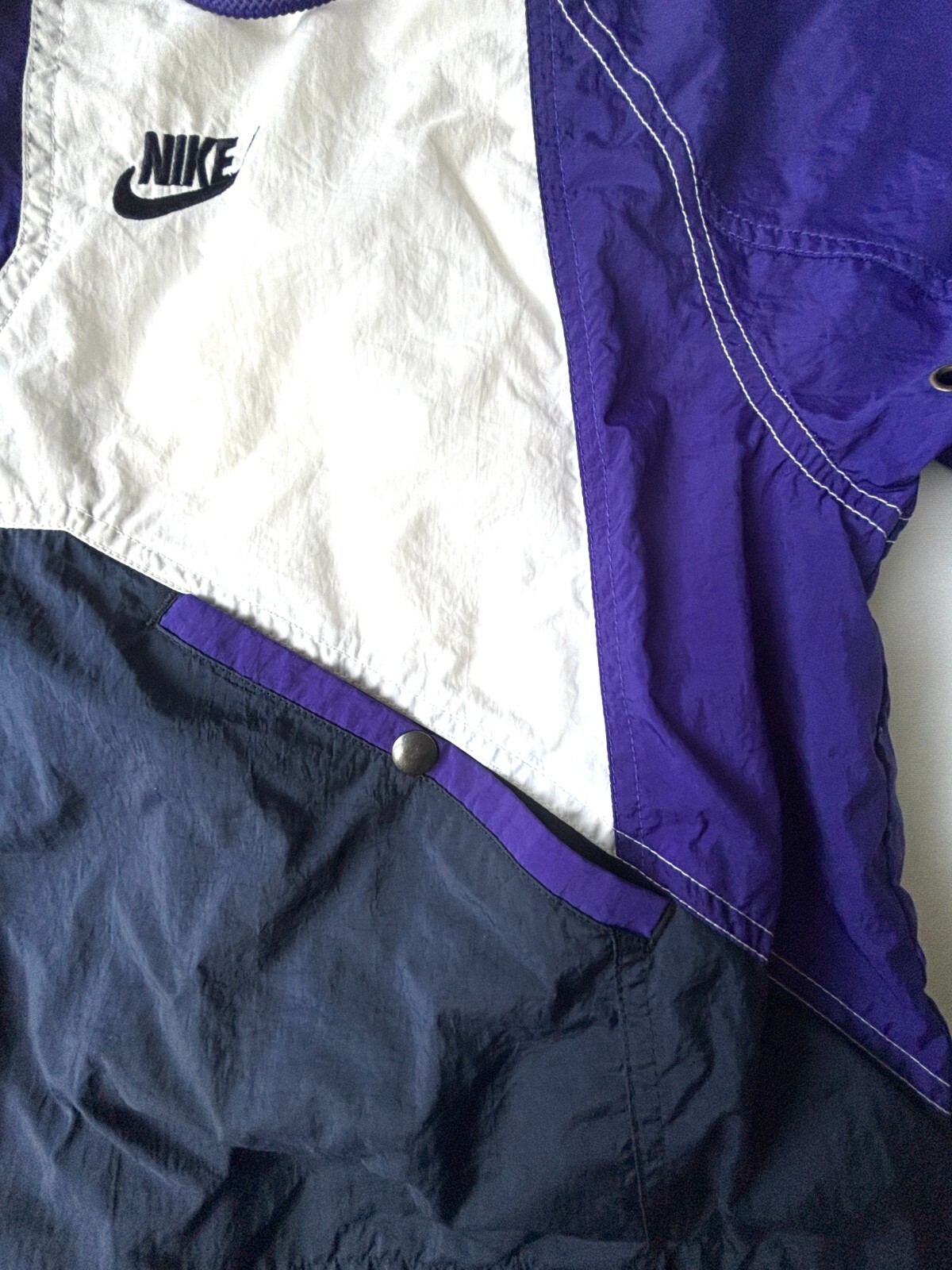 Vintage Womens Nike 90s Windbreaker Jacket White Purple Blue Size 14 Coat