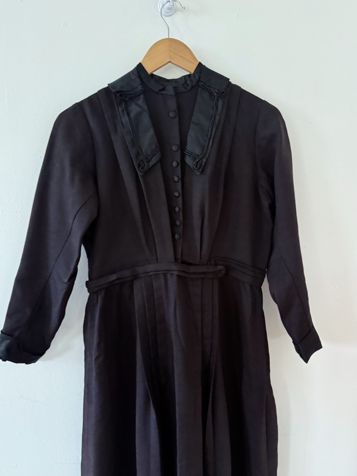 Antique Victorian Wool Crepe Full Length Winter Wrapper Dress/Duster Mourning M