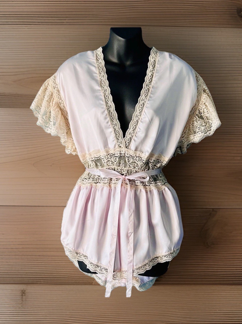 Rare Vintage Lily Of France Teddy Romper Pink Satin Lingerie With Lace Sz M EUC