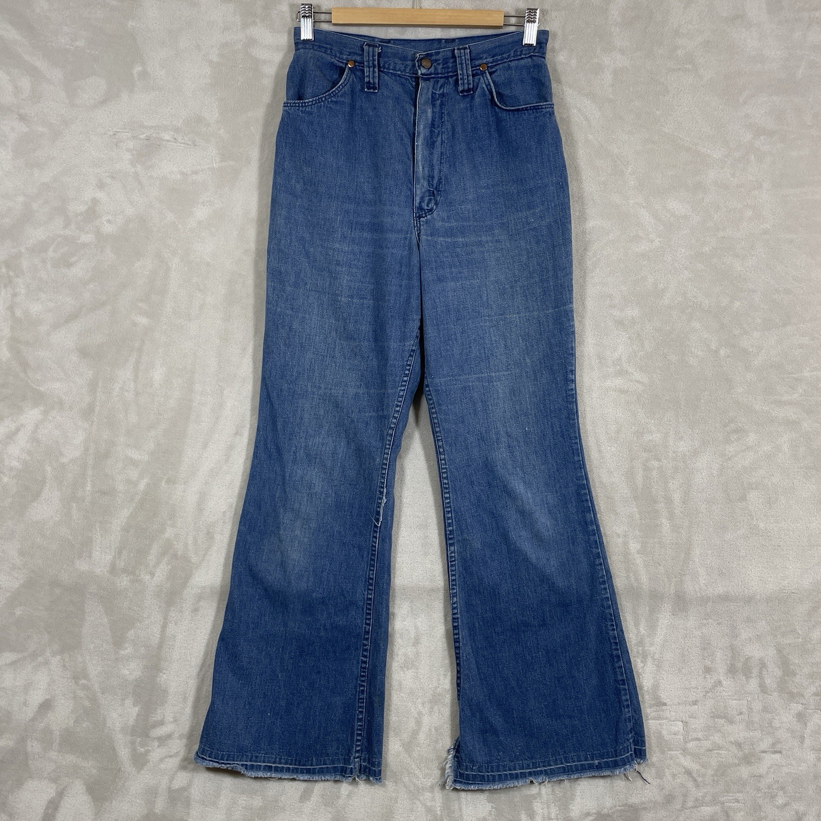 Vtg 70s Wrangler Bell Bottom Jeans 27×31 Hippy Flare USA Made Misses 14 Unisex