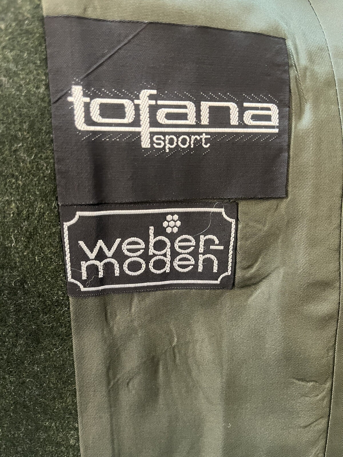 VTG Tofana Sport German Wool Bavarian Skirt-Suit, Wood Buttons Forest Green S/42