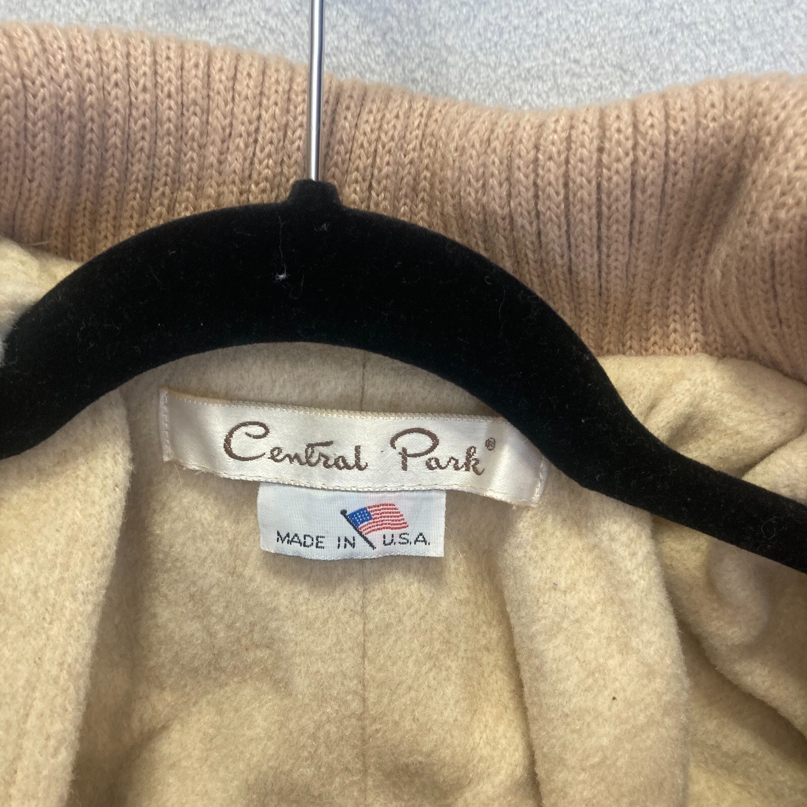 Vintage Central Park Oversized Wool Cape One Size Lagenlook Cowl Wrap Beige RARE