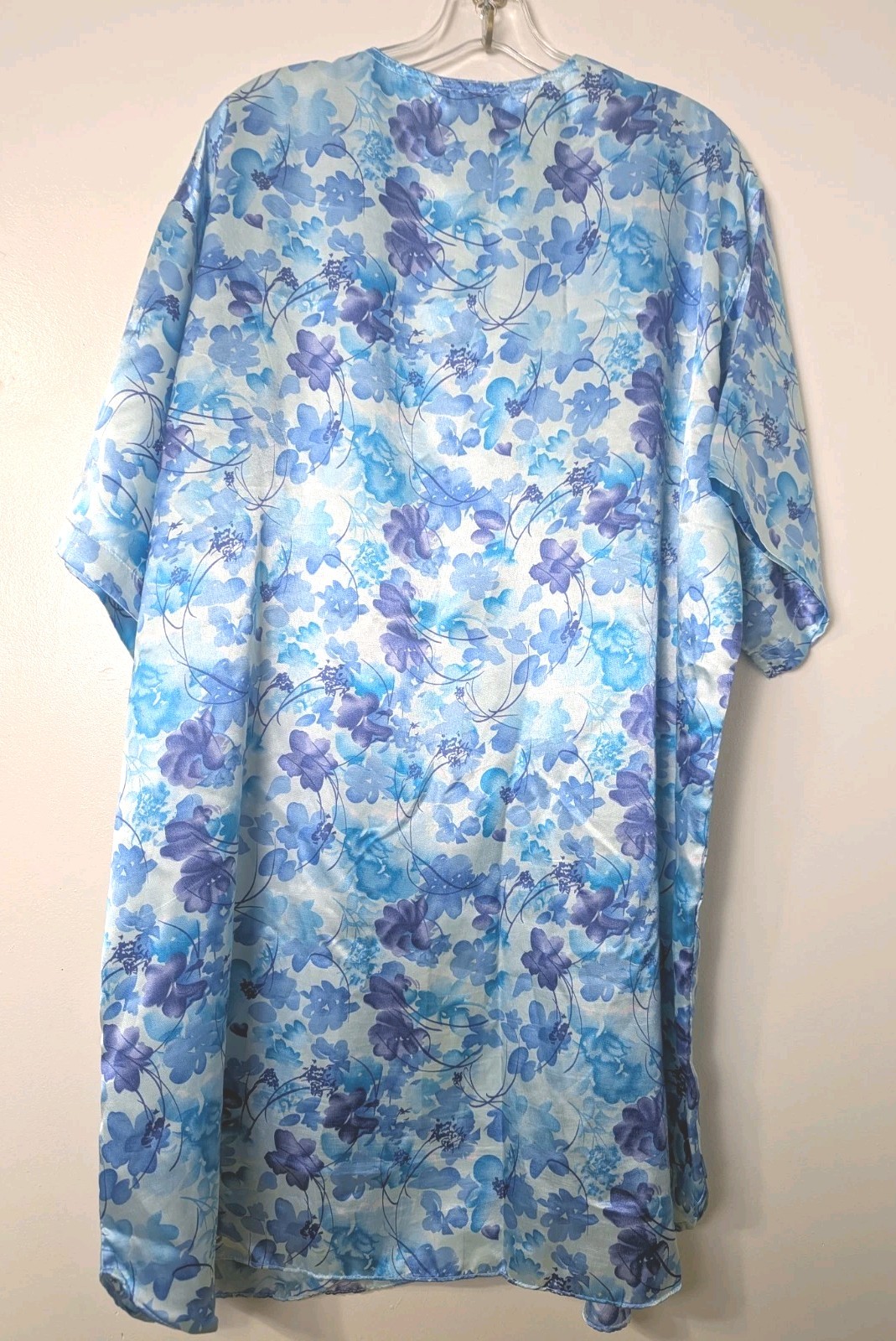 Vanity Fair Size 3XL Night Shirt Gown Sleepwear Full Button Blue Floral Vintage