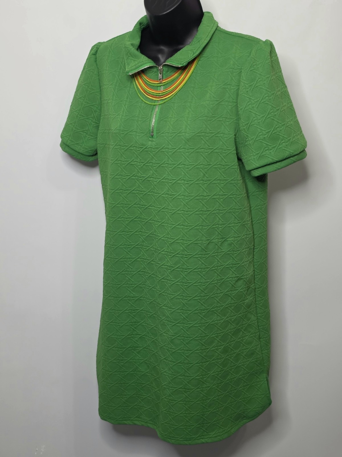 Vintage Handmade Green Textured Mod GoGo Mini Dress Short Sleeve Zip Neck L