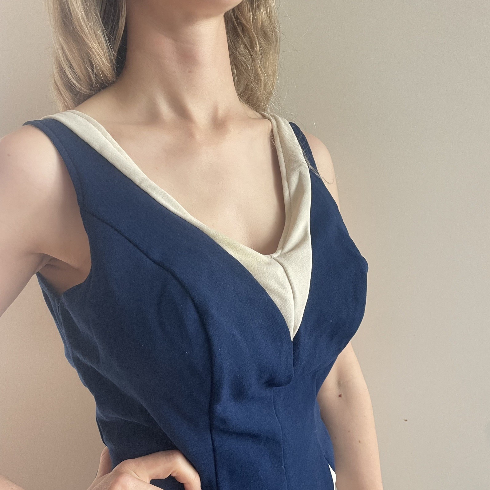 Vintage 50s swimsuit Size L Fair Nylon boy leg pin-up navy blue
