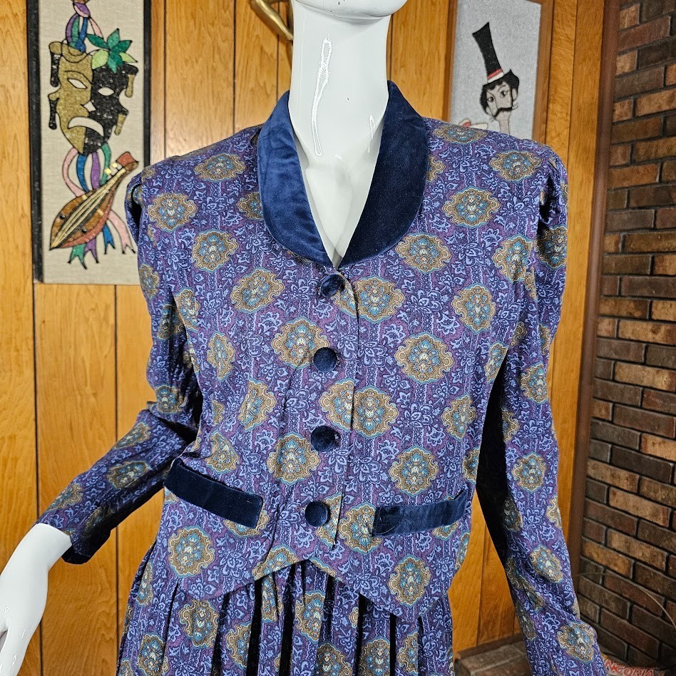 Vtg 90s Velvet Ornate Paisley British Preppy Rayon Midi Riding Vest Dress S/M