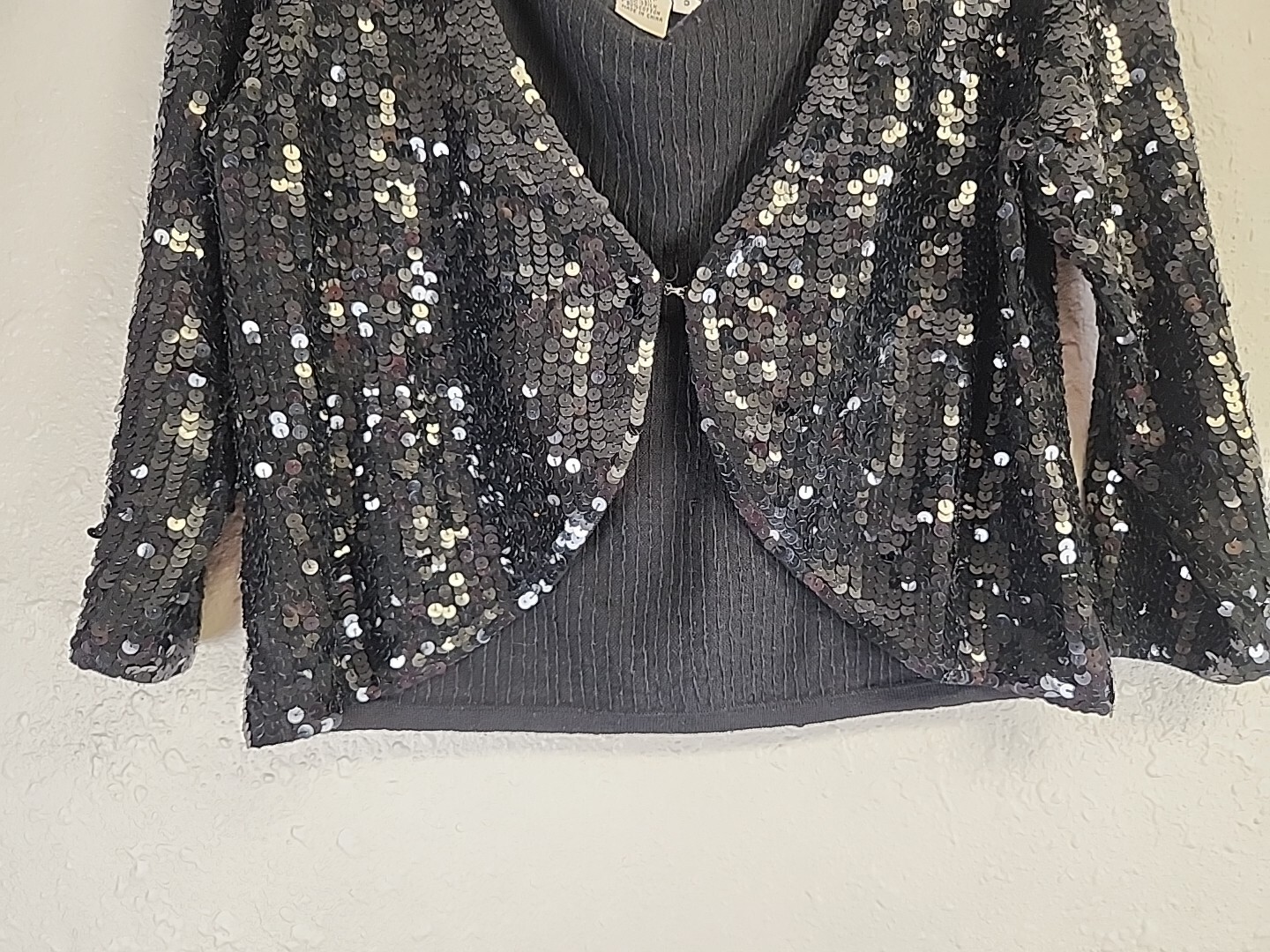 VTG Adrianna Papell Evening Essentials Black Cropped Sequined Bolero SZ S