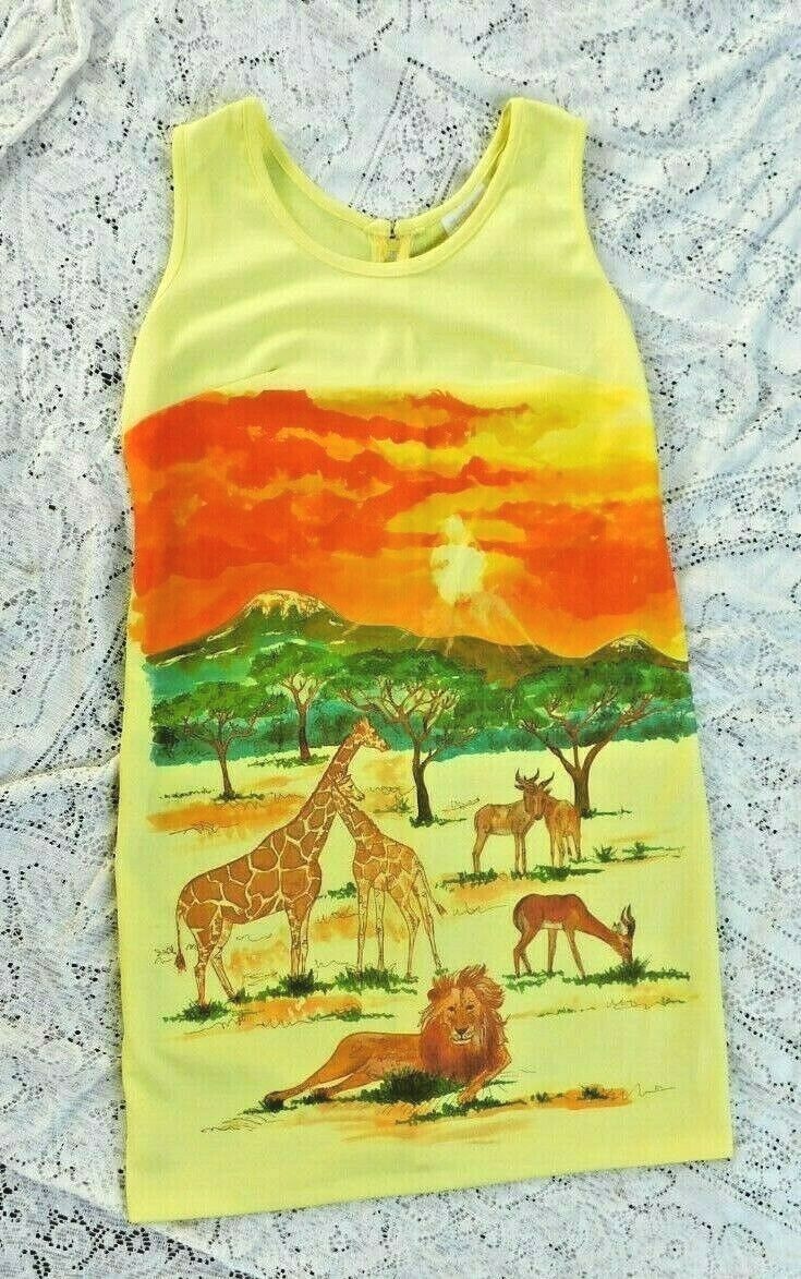 Vintage 1970’s African Savannah Scene Print Dress w Giraffes Antelopes SZ Small