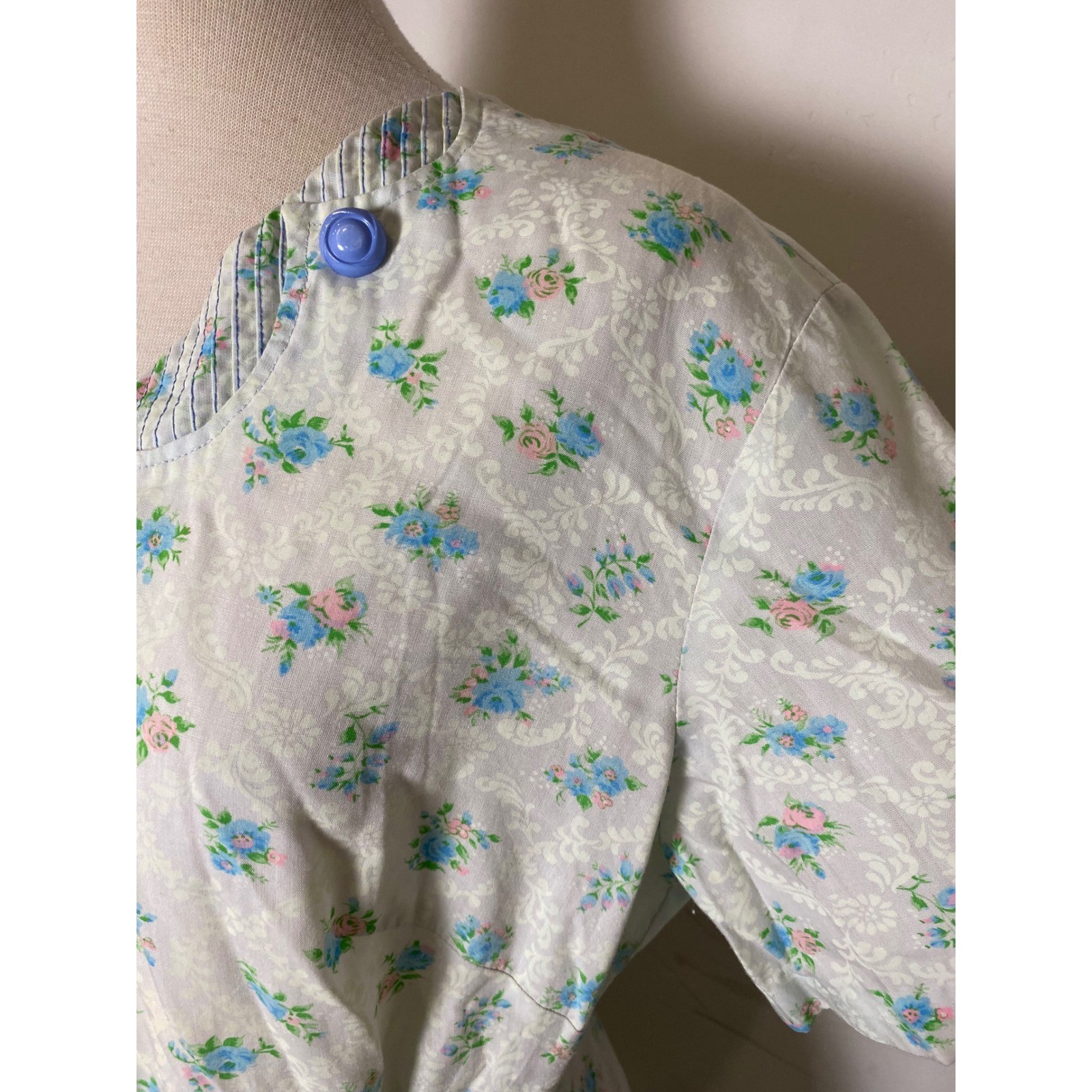 Vintage 1940’s Floral Day Dress Blue Pink Cotton Belted Button Front Tea Dress