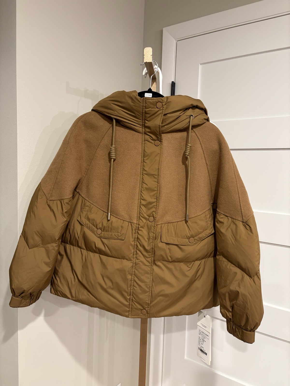 Cashmere And Wool Blend Coat With Goose Down Filling. Tagged A Size L Fits S/M