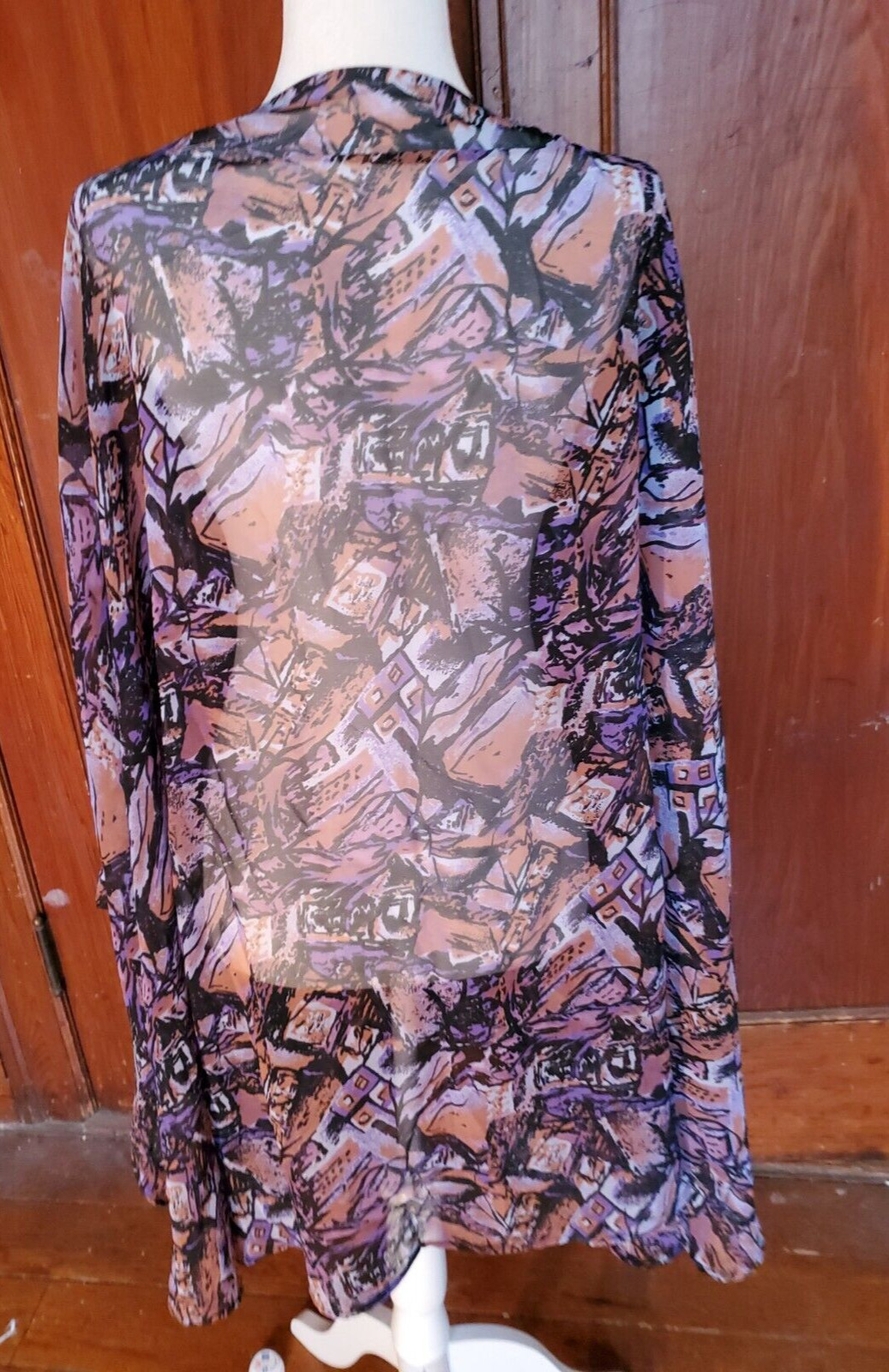 VIN XL SHEER OVERLAY LONG TUNIC TOP W/ PEEK-A-BOO SLEEVES-GEOMETRIC PURPLE TONES