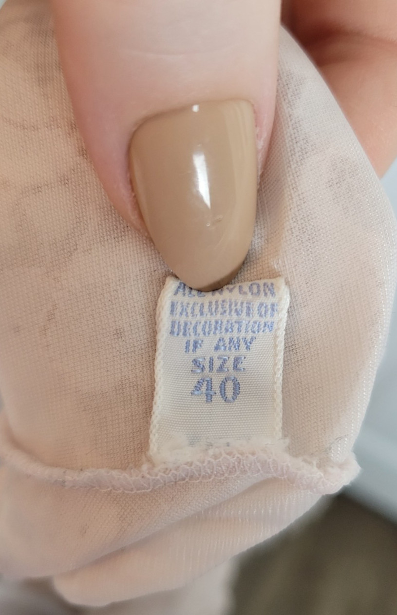 Vintage Vanity Fair Lace Nightgown Size M / L {See Measurements]