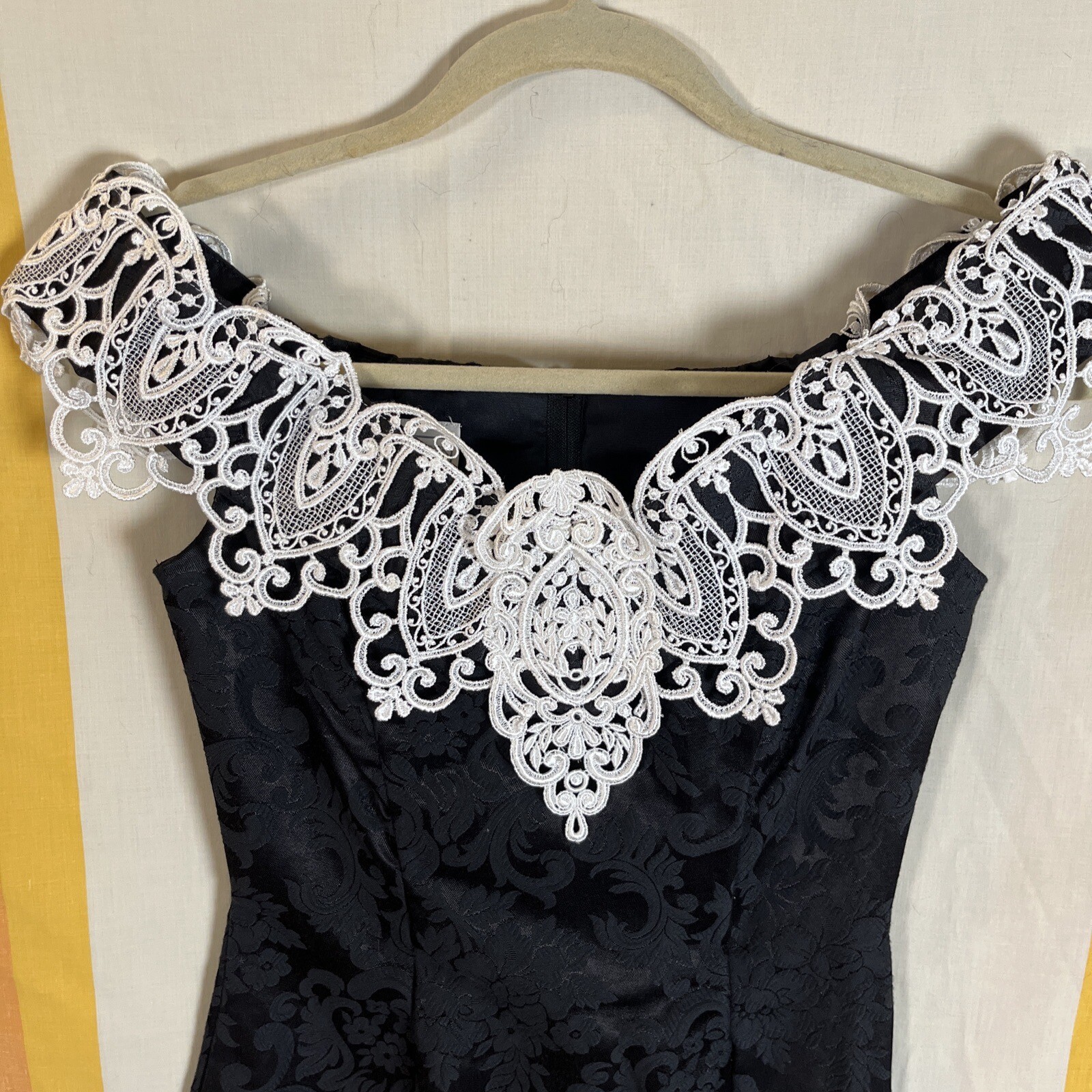 Vintage Jessica Mcclintock Gunne Sax Black Mini Dress White Lace Women’s Sz 5/6
