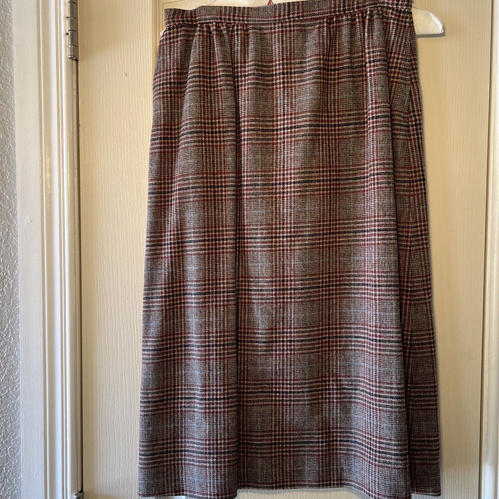Pendleton Jacket & Skirt Set No Signs Of Wear Plaid Red Blue Brown Black Sz 14