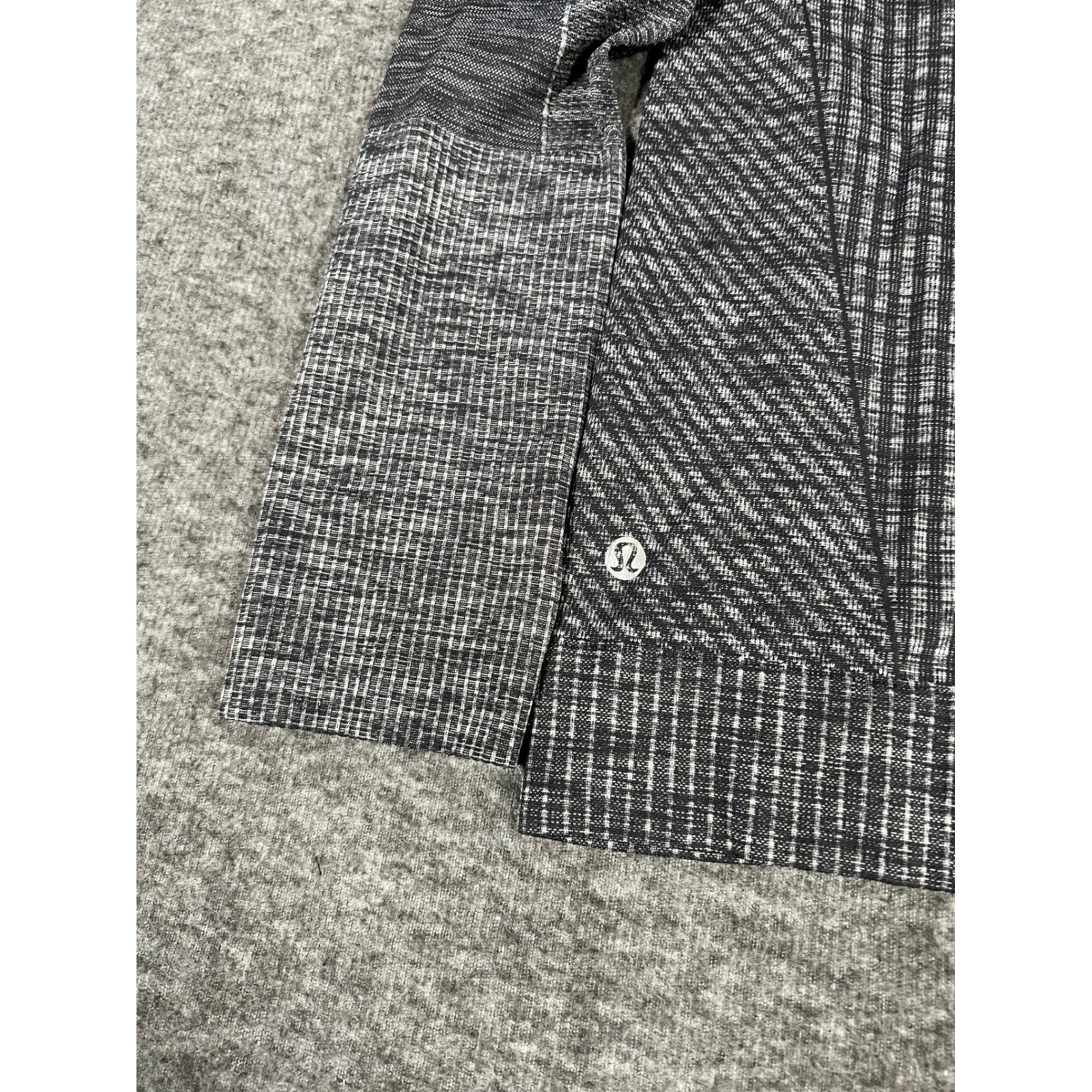 Lululemon Rest Less Vent Tech Hoodie Black White Geometric Activewear