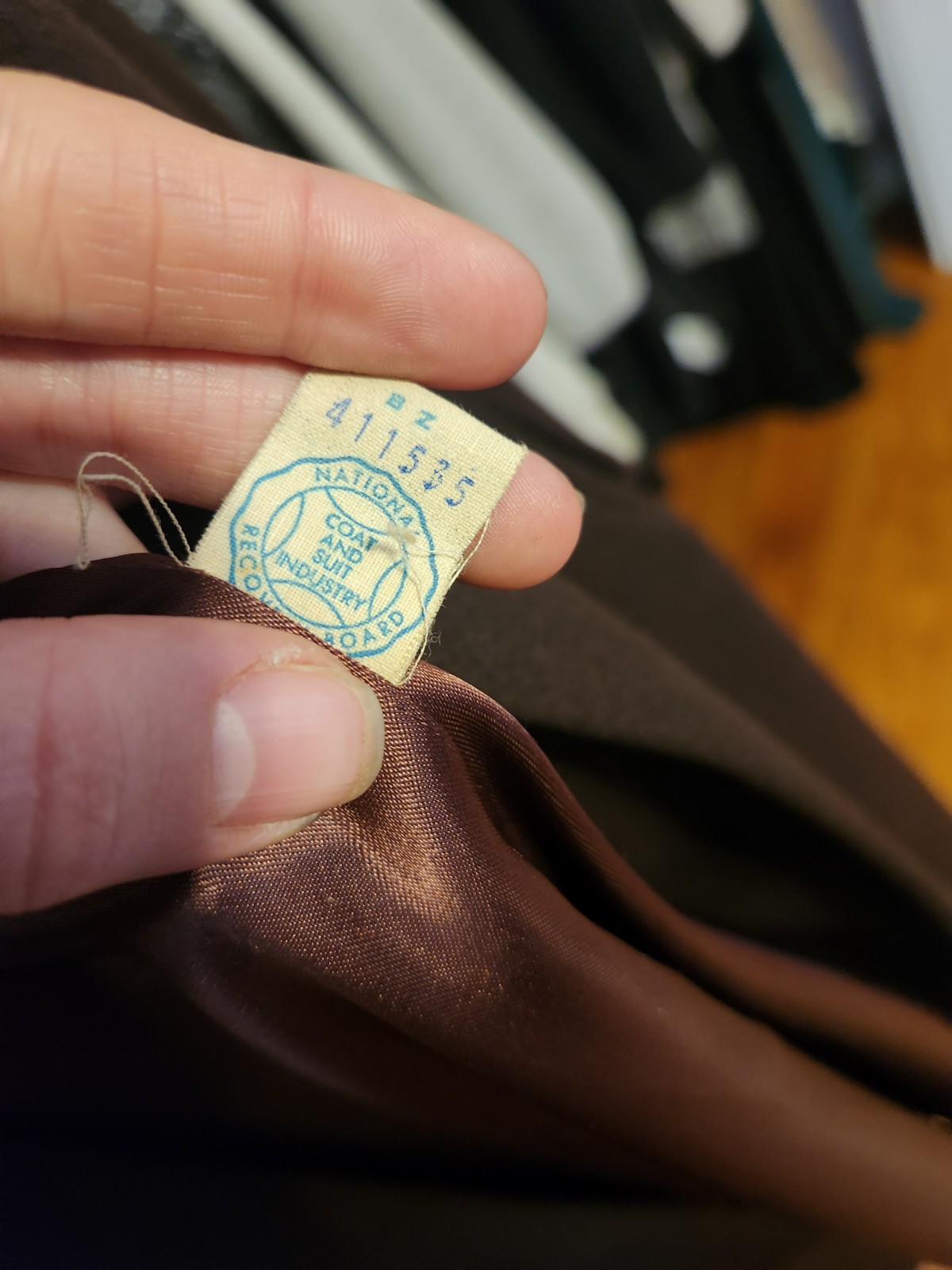 Vintage Brown Wool Coat with Satin Lining and Fur Collar, Workers Union Label