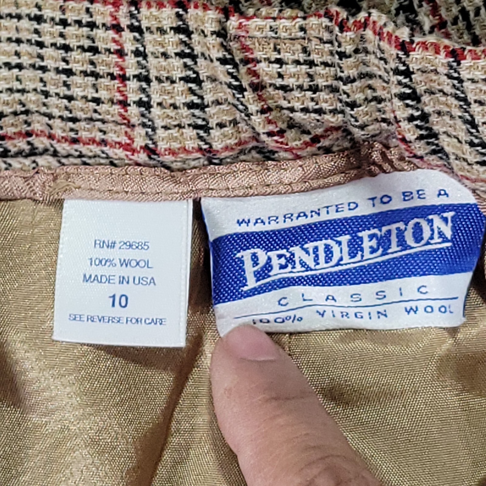 Vintage Pendleton Classic 2 Piece Set Size 10 – Wool Plaid Vest + Pleated Shorts