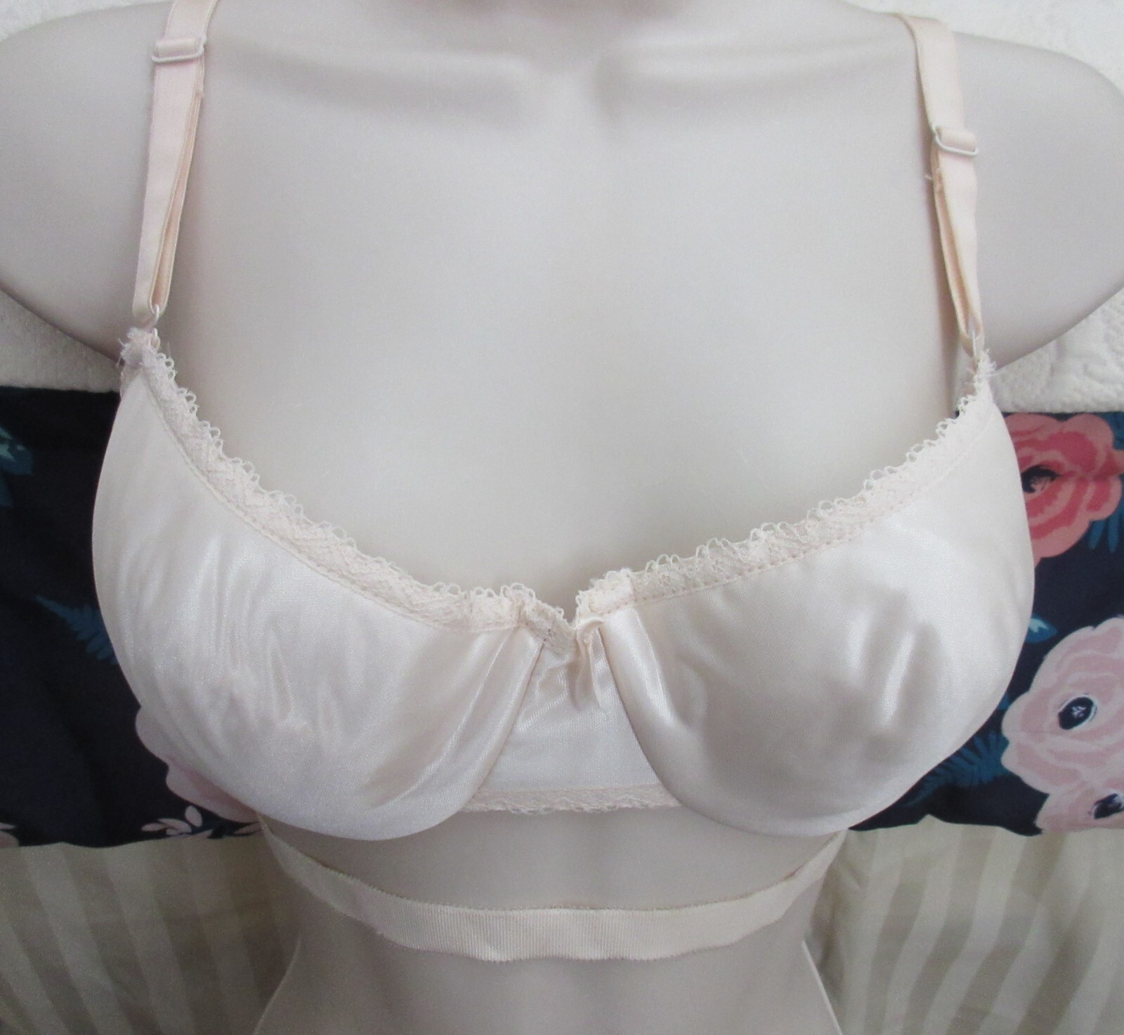 80’s vtg BACKLESS by SMOOTHIE BLUSH UW multiway padded bra 36 B MINT